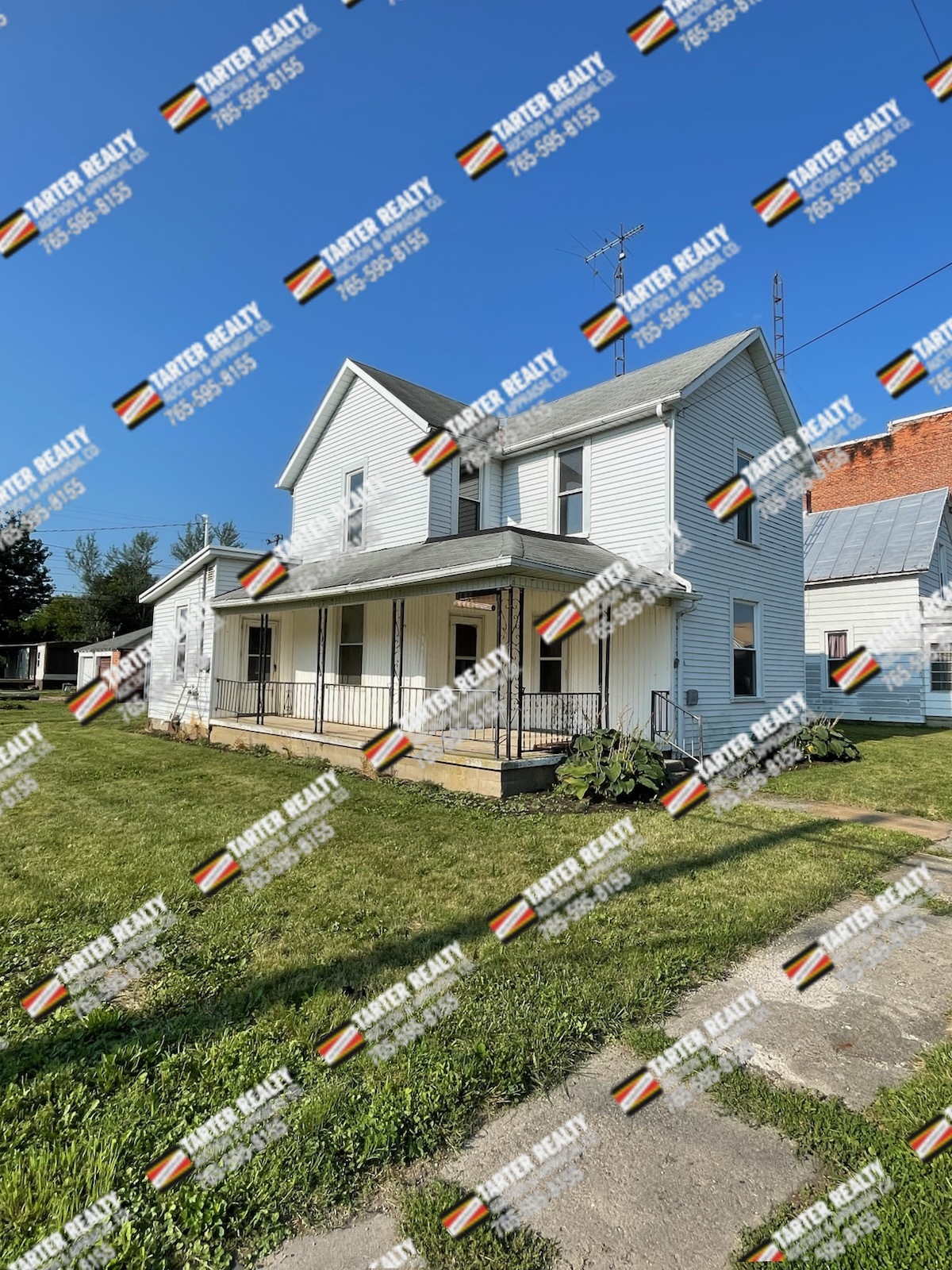 116 E Main St – photo 1