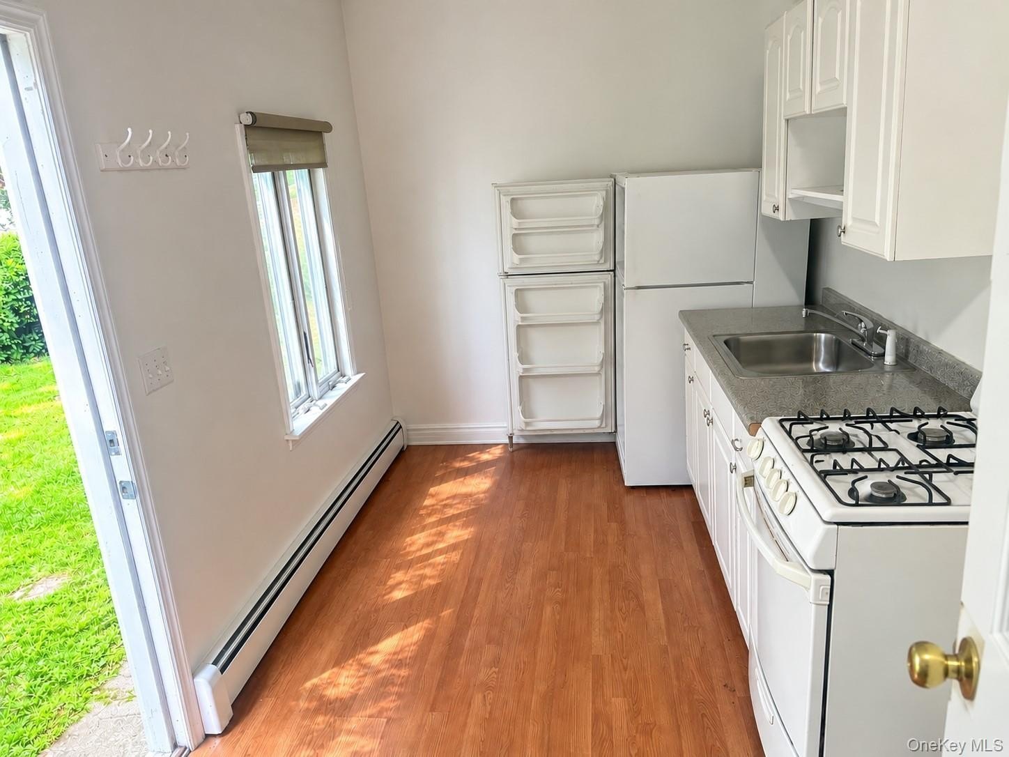 48 Rosemont Ave – photo 2