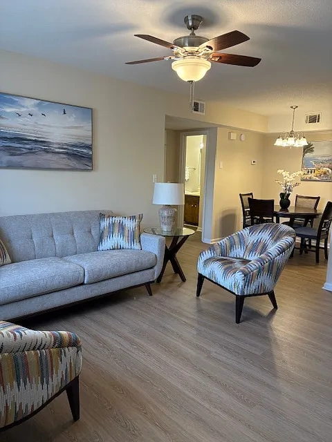 Ridge Crossing Apartments – photo 1