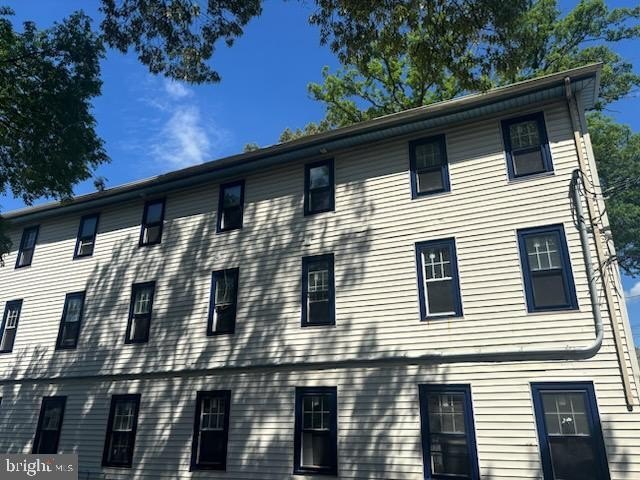 166 East Ave #A – photo 1