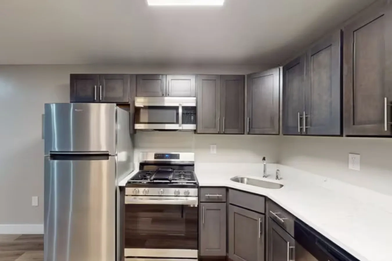 Concord Apartments – photo 2