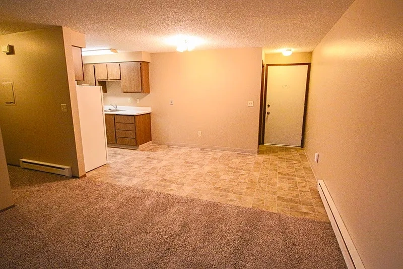Quadrangle Apartments – photo 2