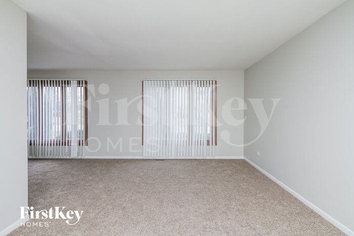 1253 W 187th St – photo 2