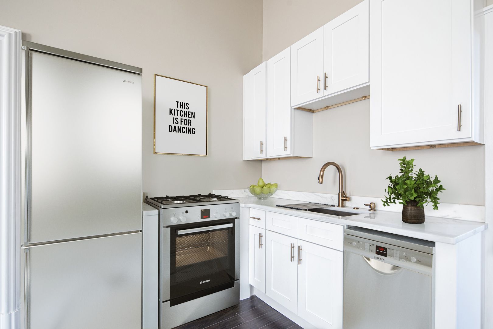 3805 Franklin Blvd unit 101 – photo 3