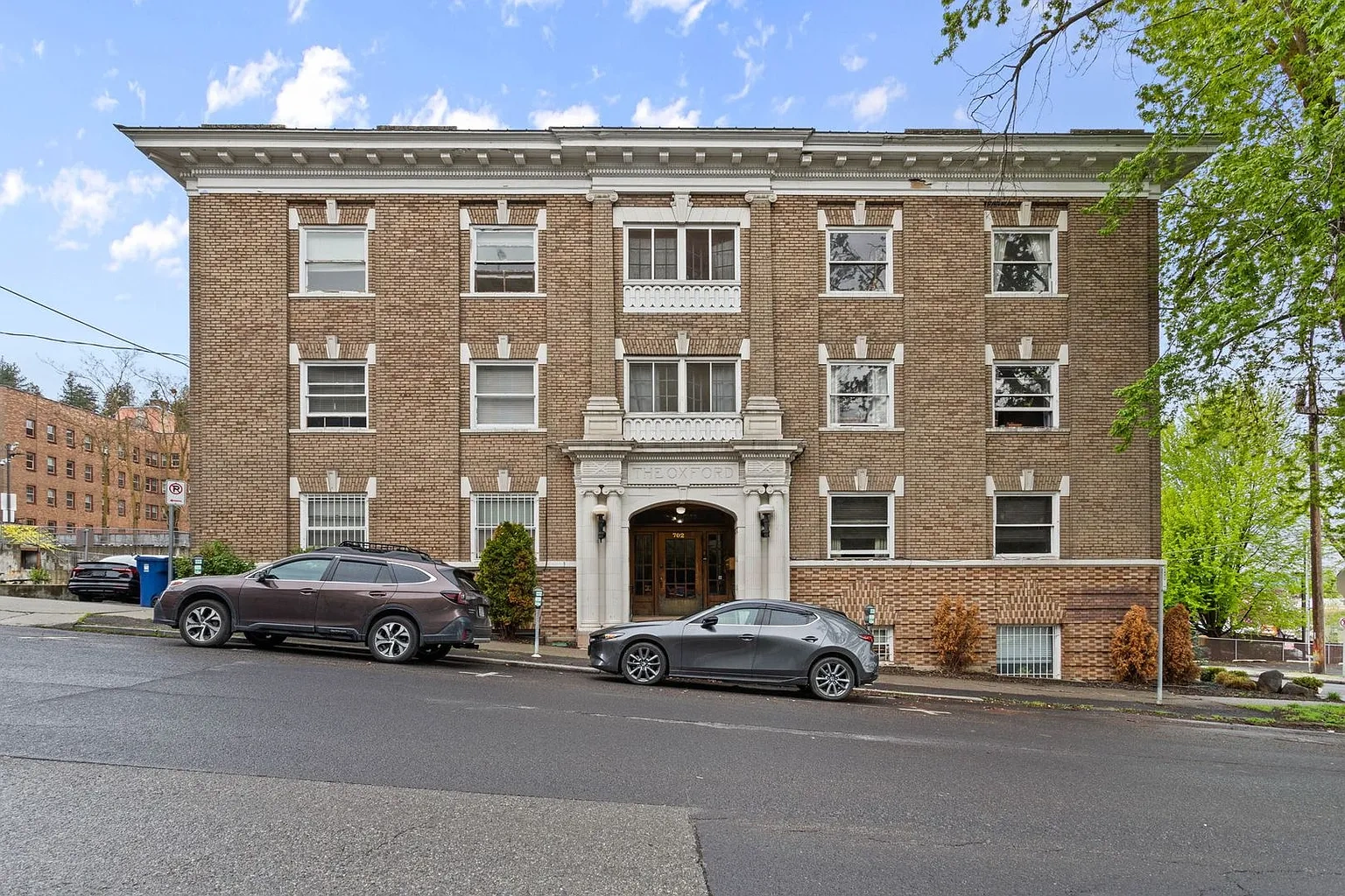 Oxford Apartments – photo 5
