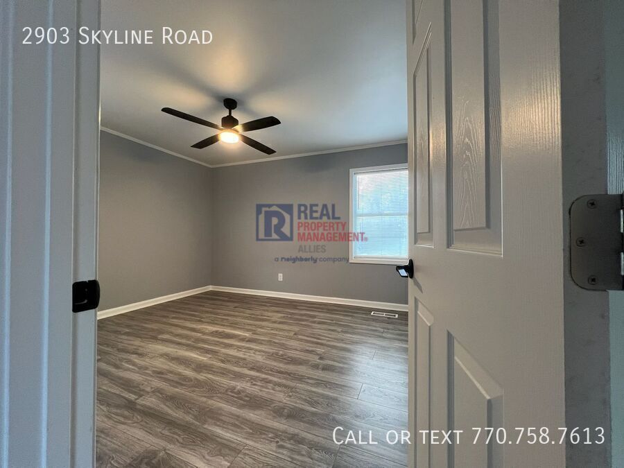 2903 Skyline Rd – photo 4
