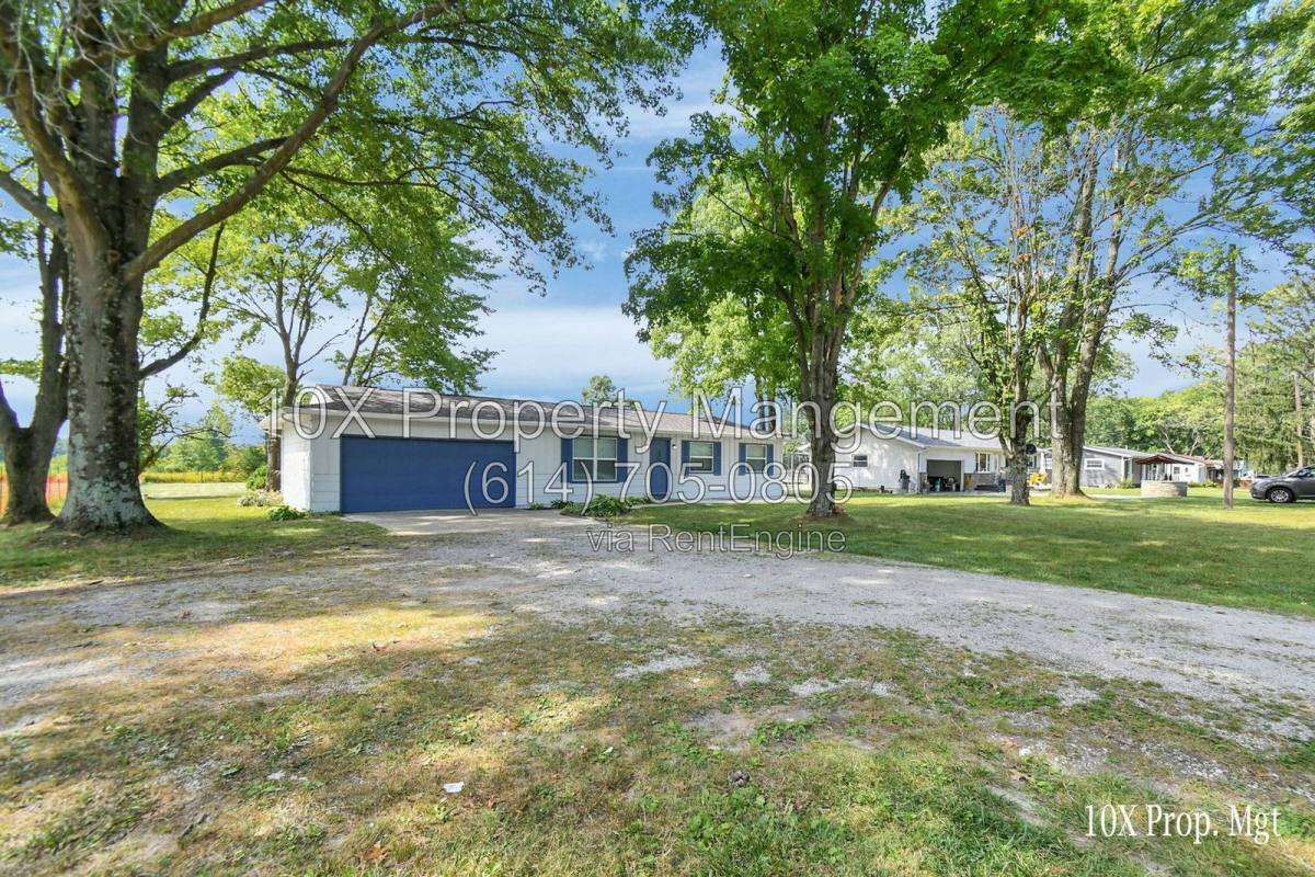 388 Shanahan Rd – photo 3