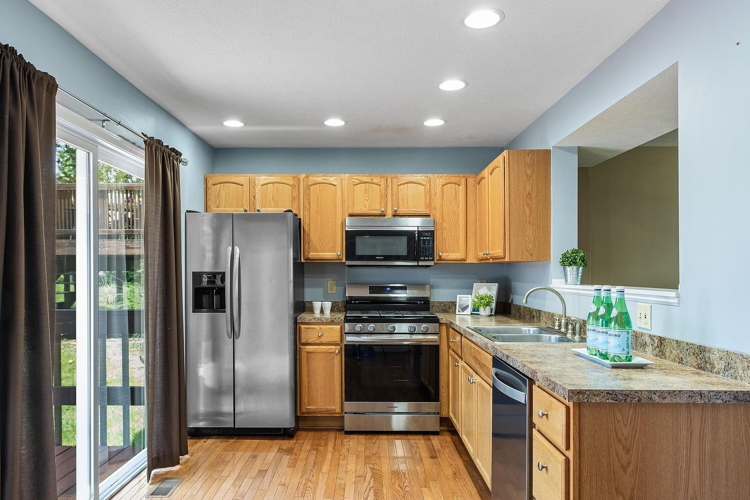 7701 Kelvinway Dr – photo 4