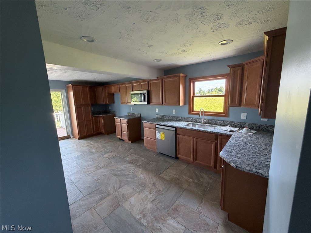 145 State Rd – photo 3