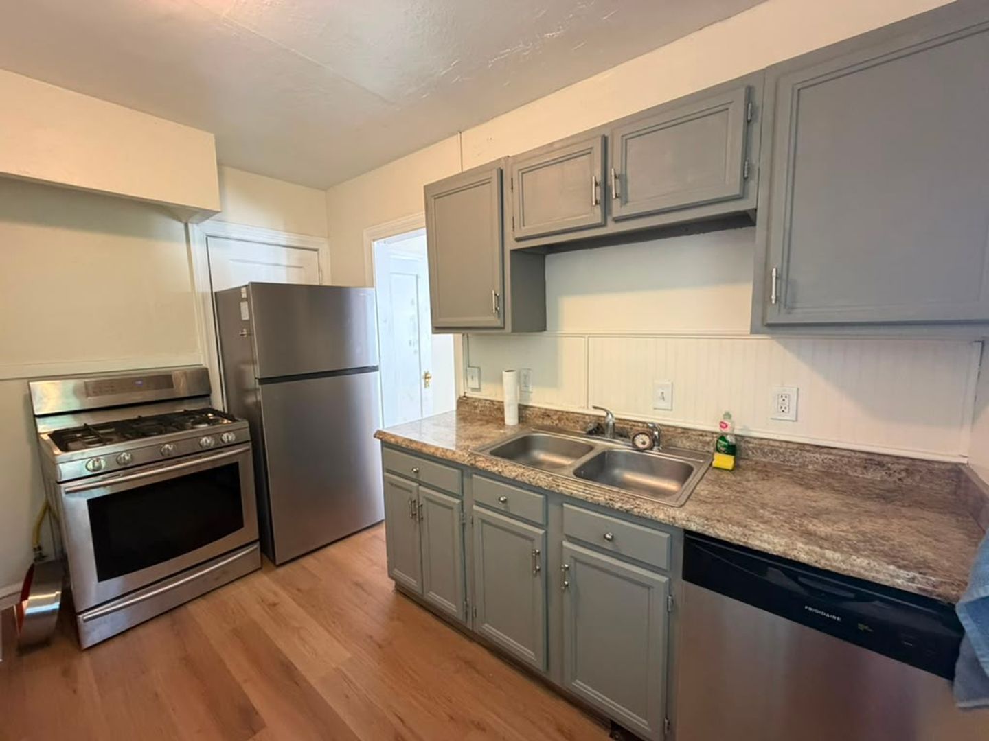 3697 Hildana Rd unit Up – photo 2