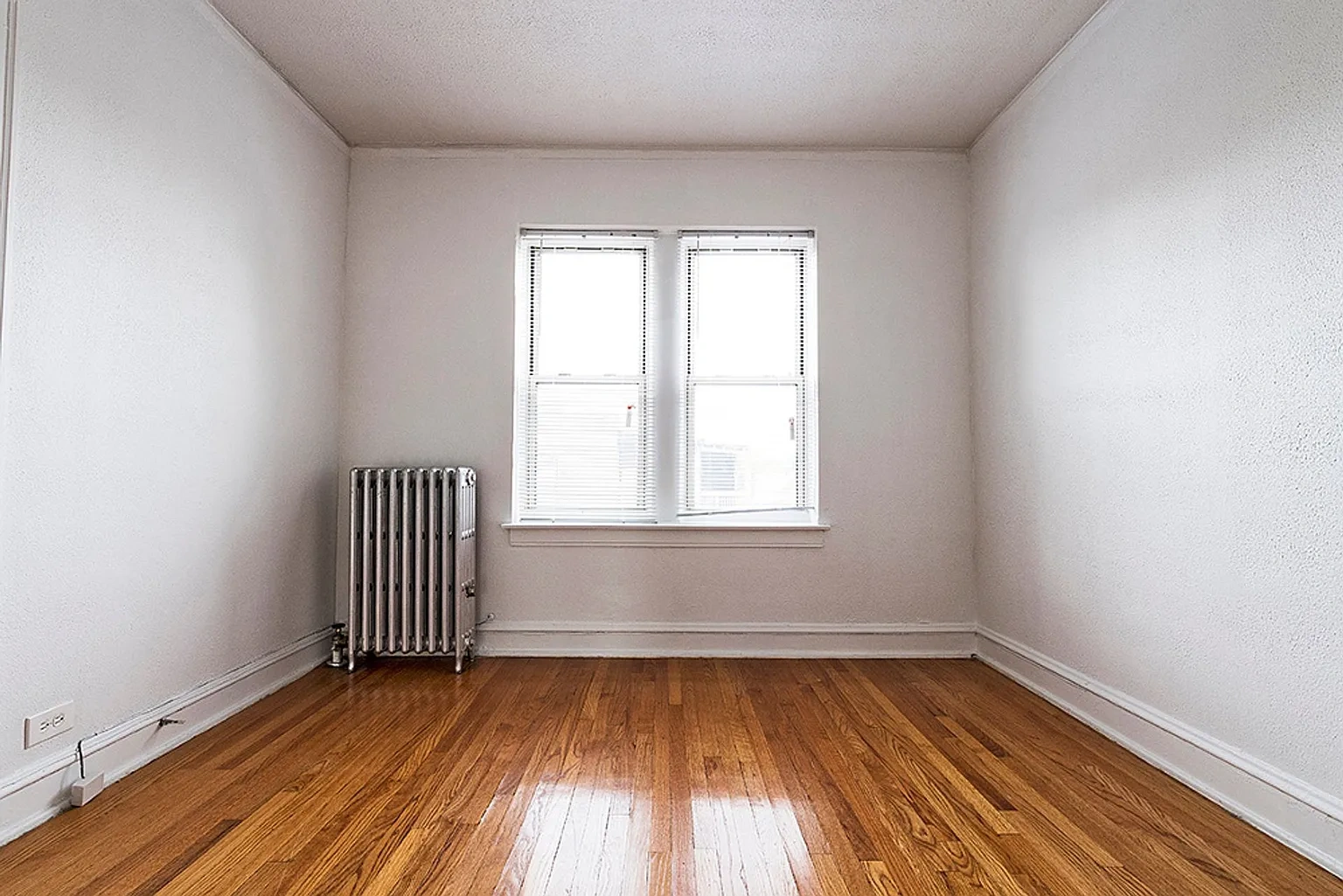 222 E 109th – photo 4
