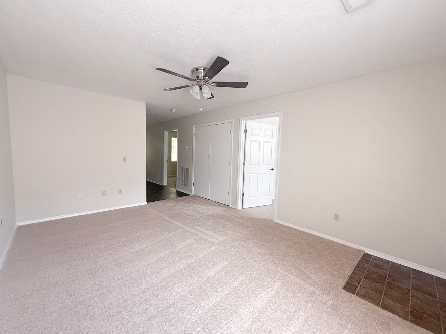 285 E Main St unit 285 E Main St C2 – photo 3