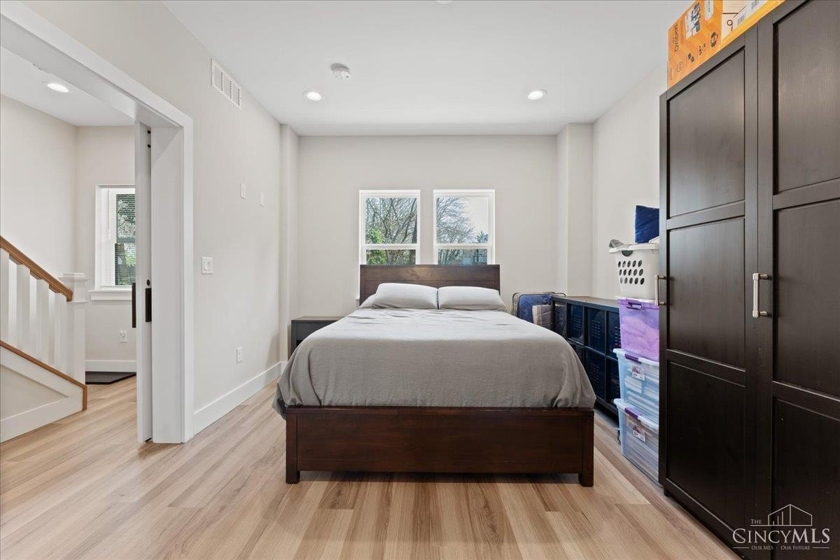 3906 Edwards Rd #B – photo 2