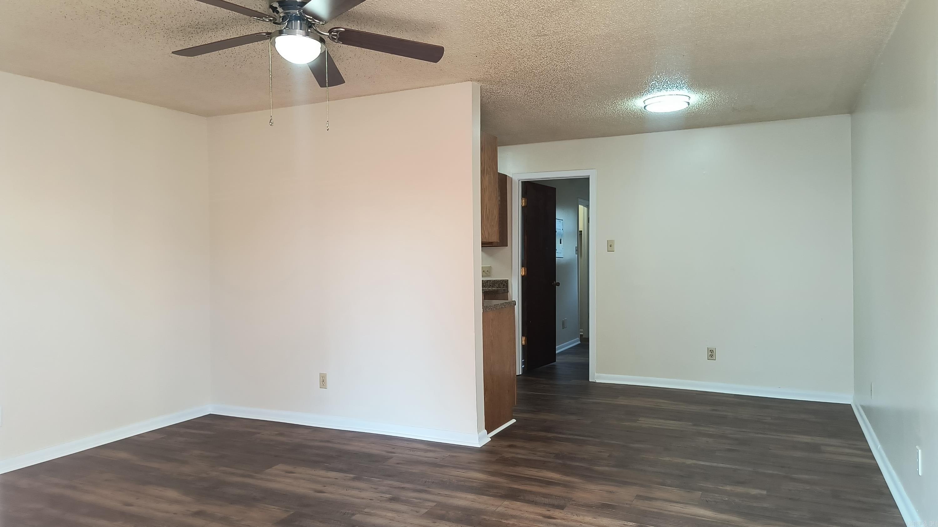 3720 Miramar Dr – photo 2