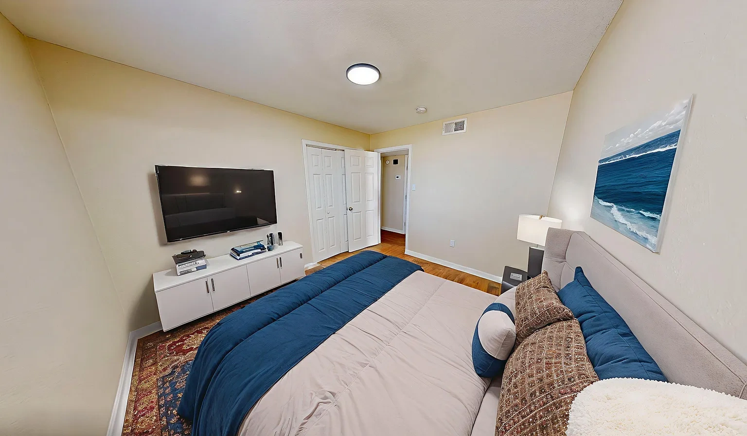 Tiger Den Apartments – photo 1