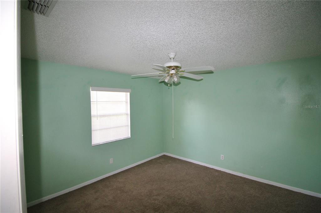 727 Virginia Ave – photo 3