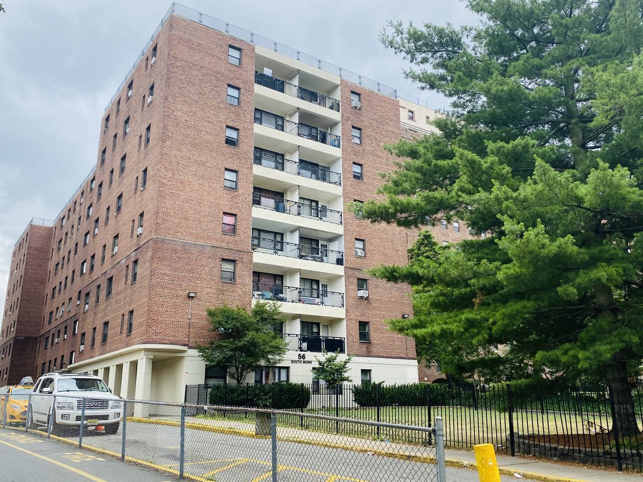 56 S Munn Ave unit 2B – photo 1