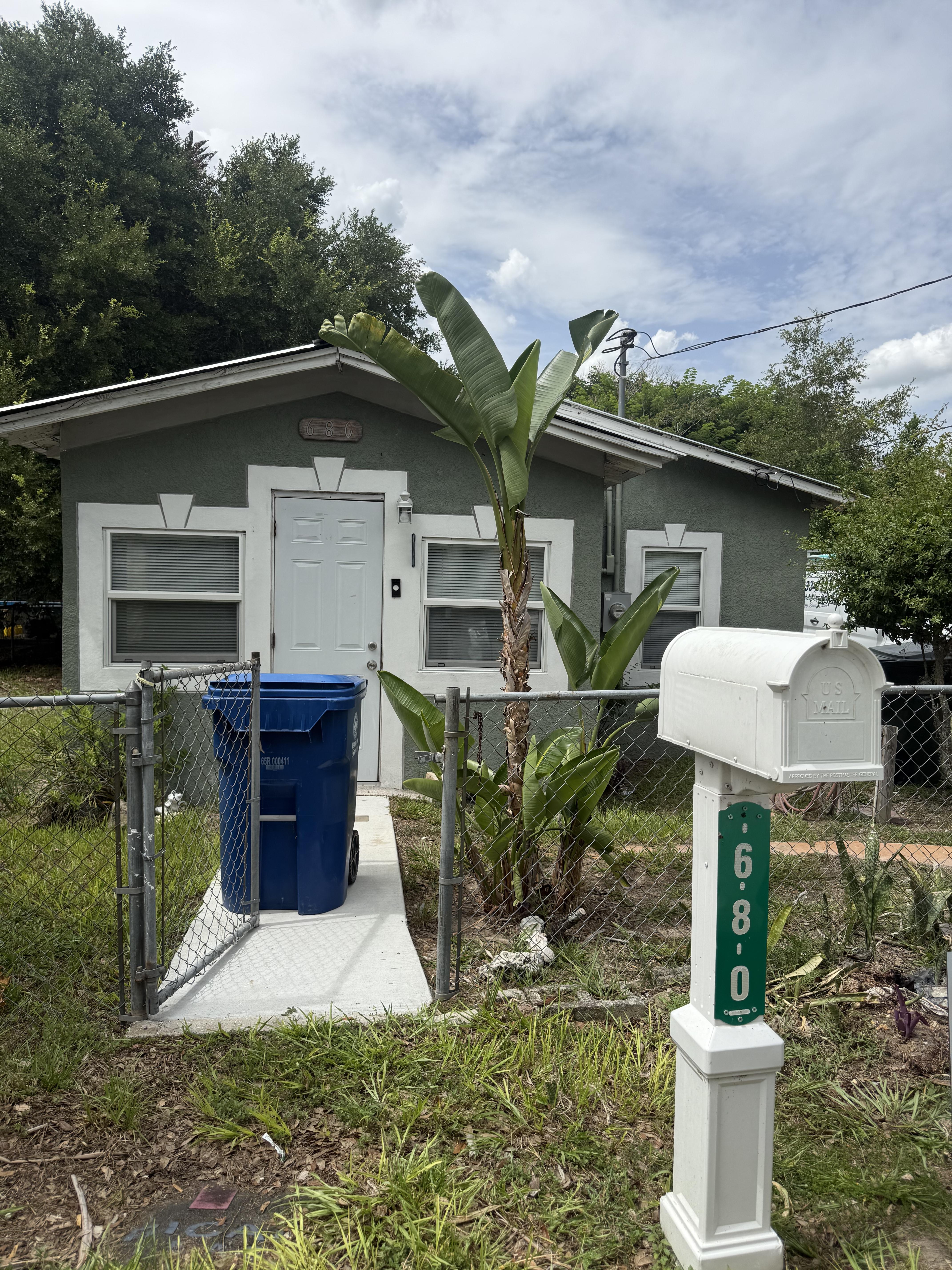 680 E Grapefruit Ave – photo 1