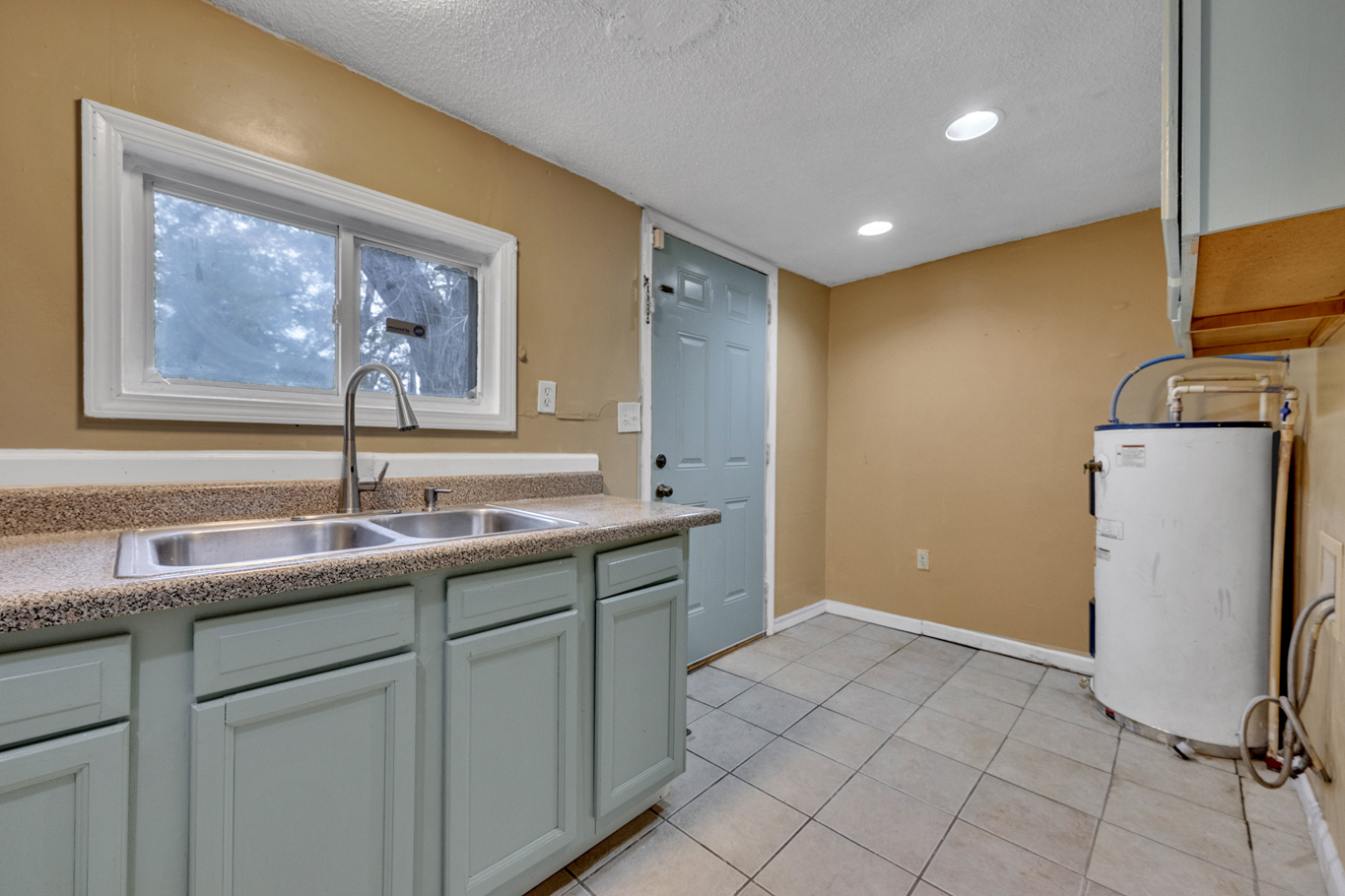 805 29th St SW – photo 3