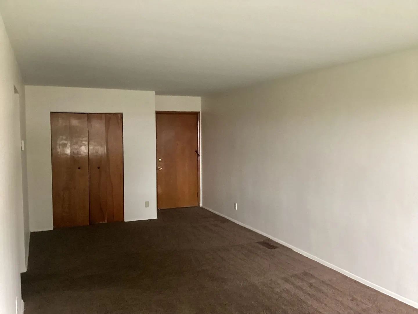 Greenbriar Apartments – photo 5