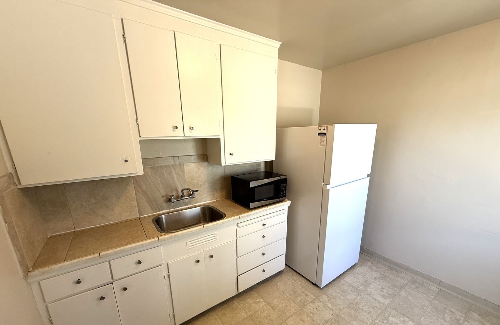2237 Luz Ave unit #7 – photo 2