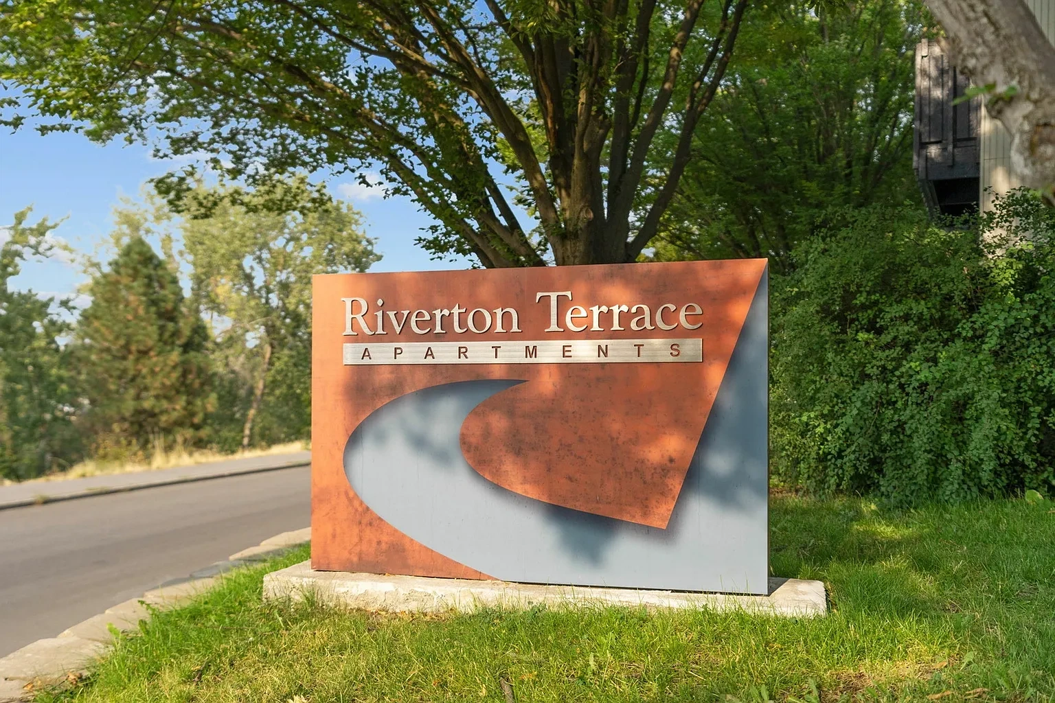 Riverton Terrace – photo 1