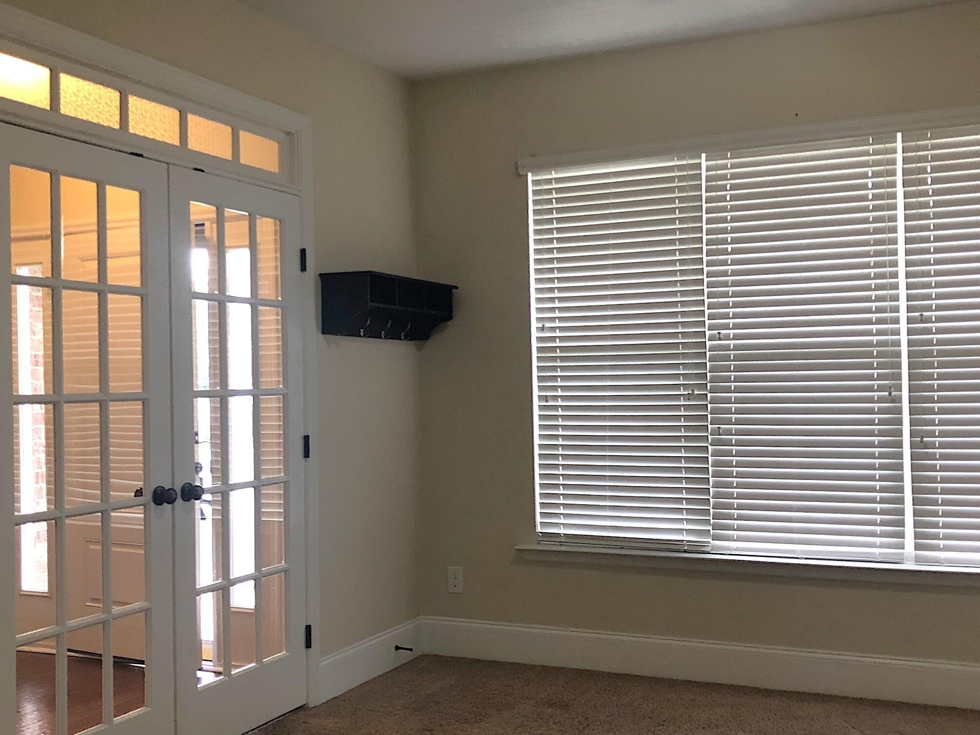 1806 Warwick St – photo 4