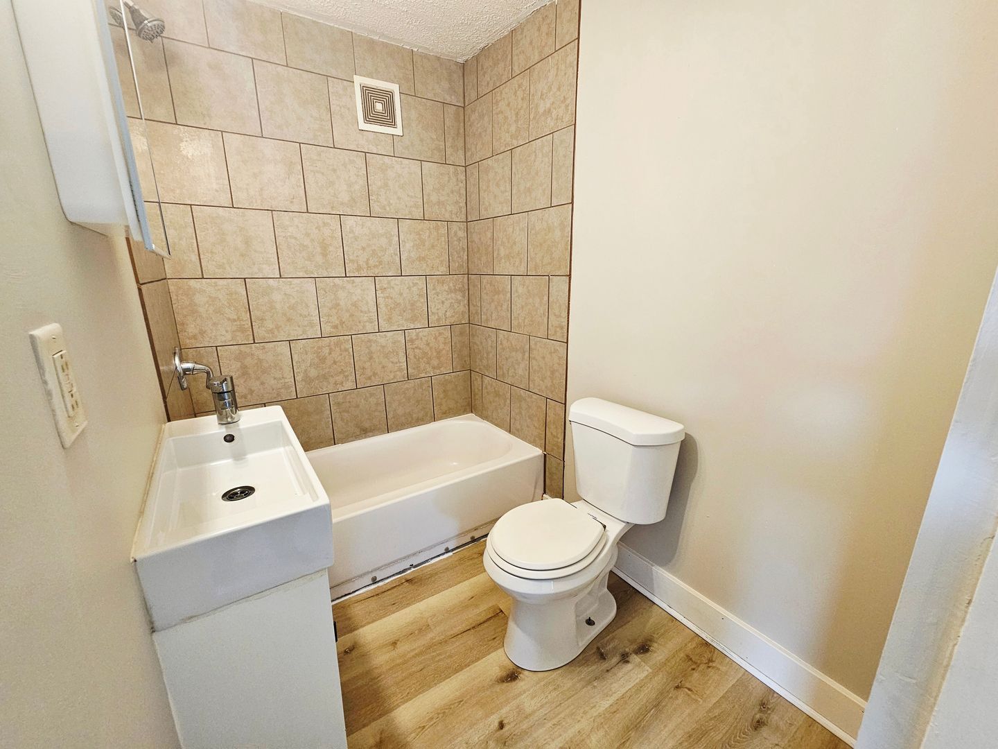 113 Patterson Ave unit 2L – photo 5
