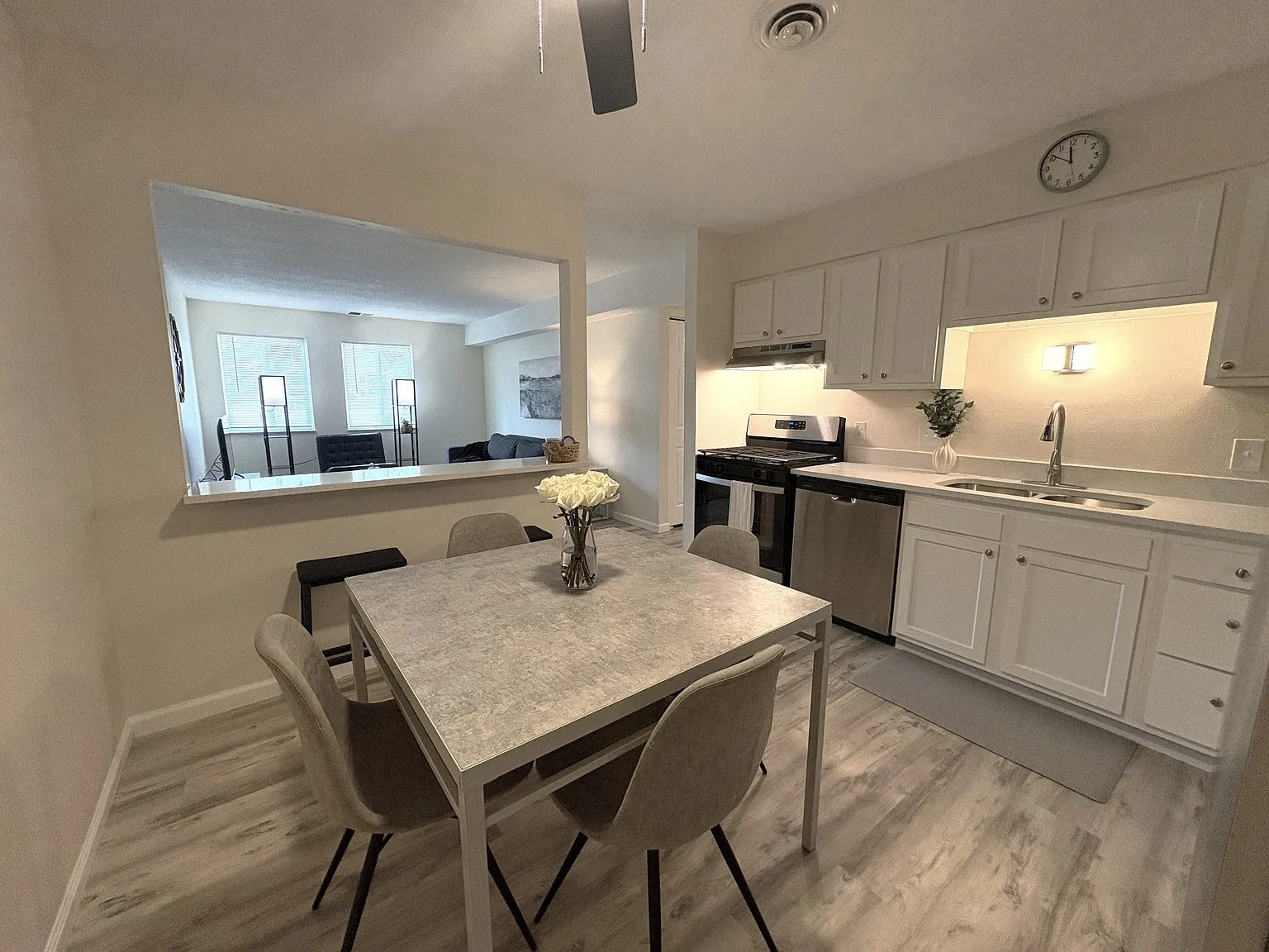 Perry Lake Village – photo 1