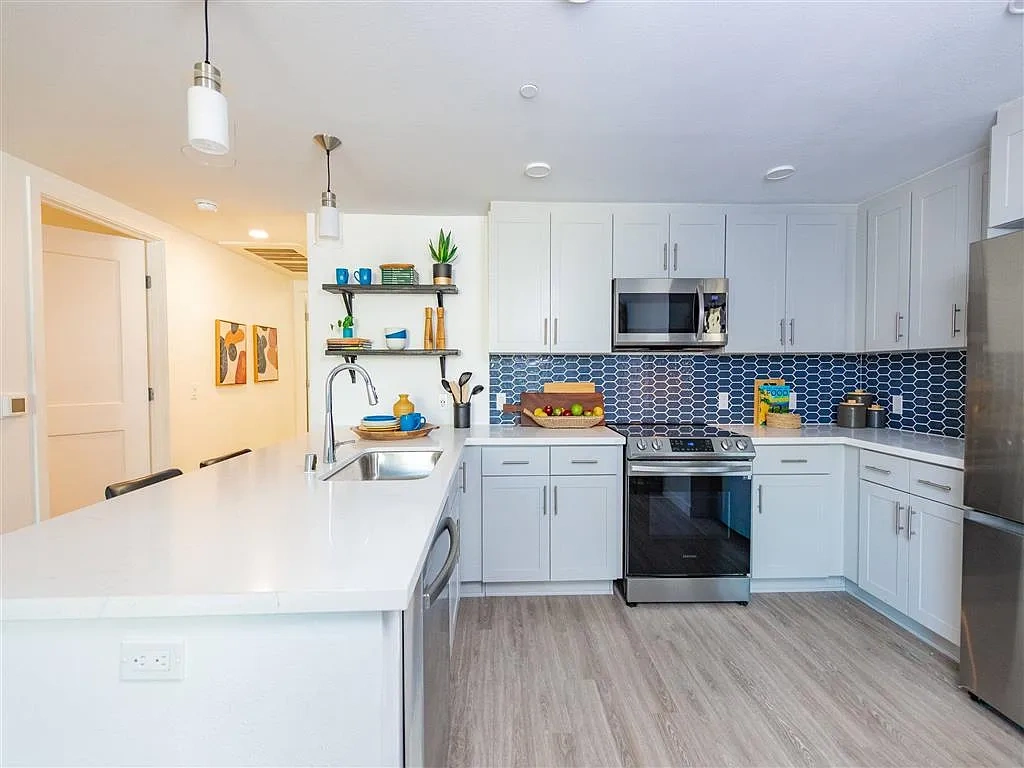 Union Apartments – photo 1
