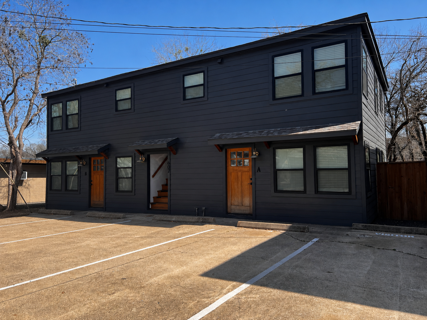 607 Foch St unit C – photo 1