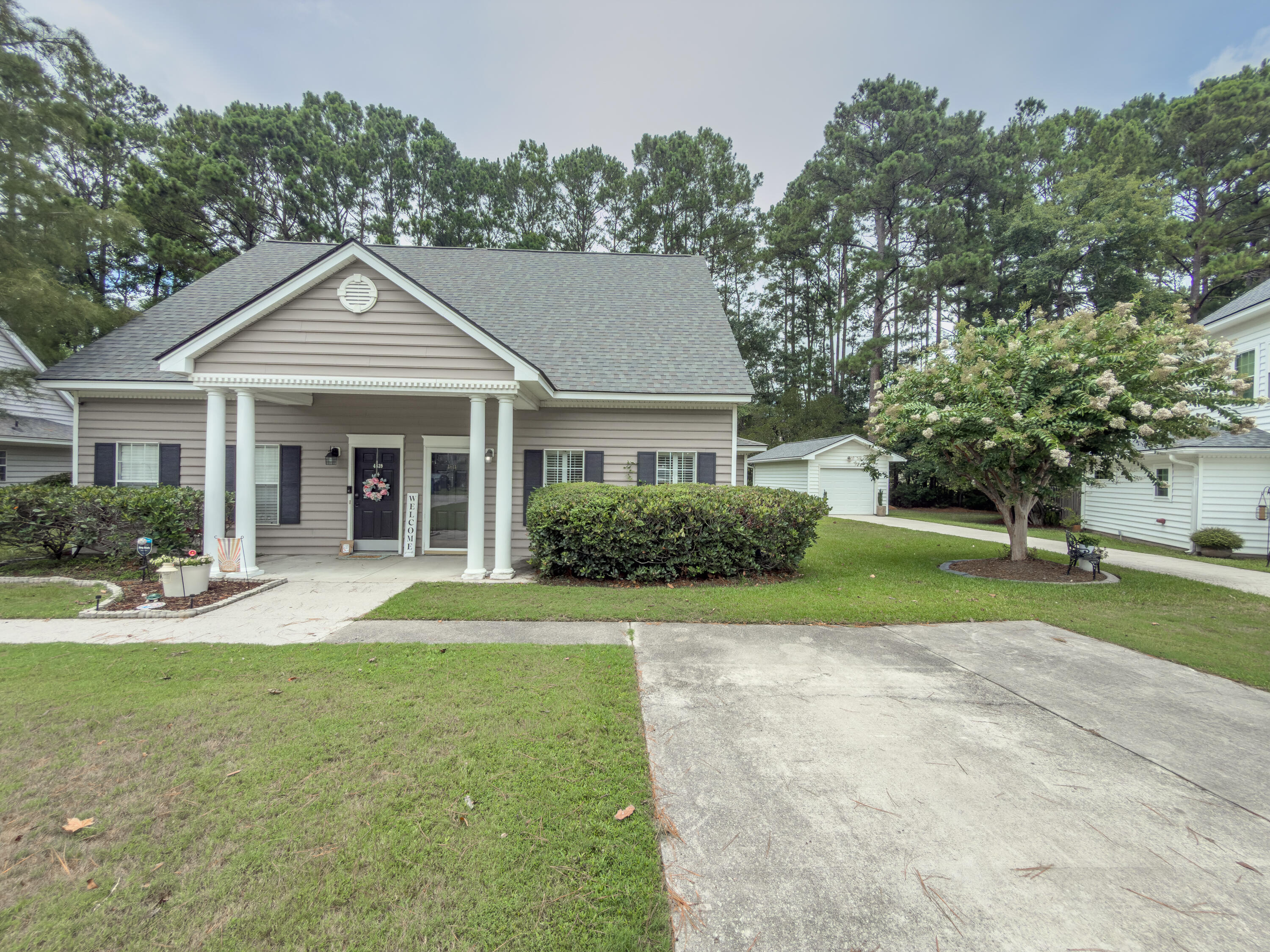 4841 Habersham Ln – photo 1