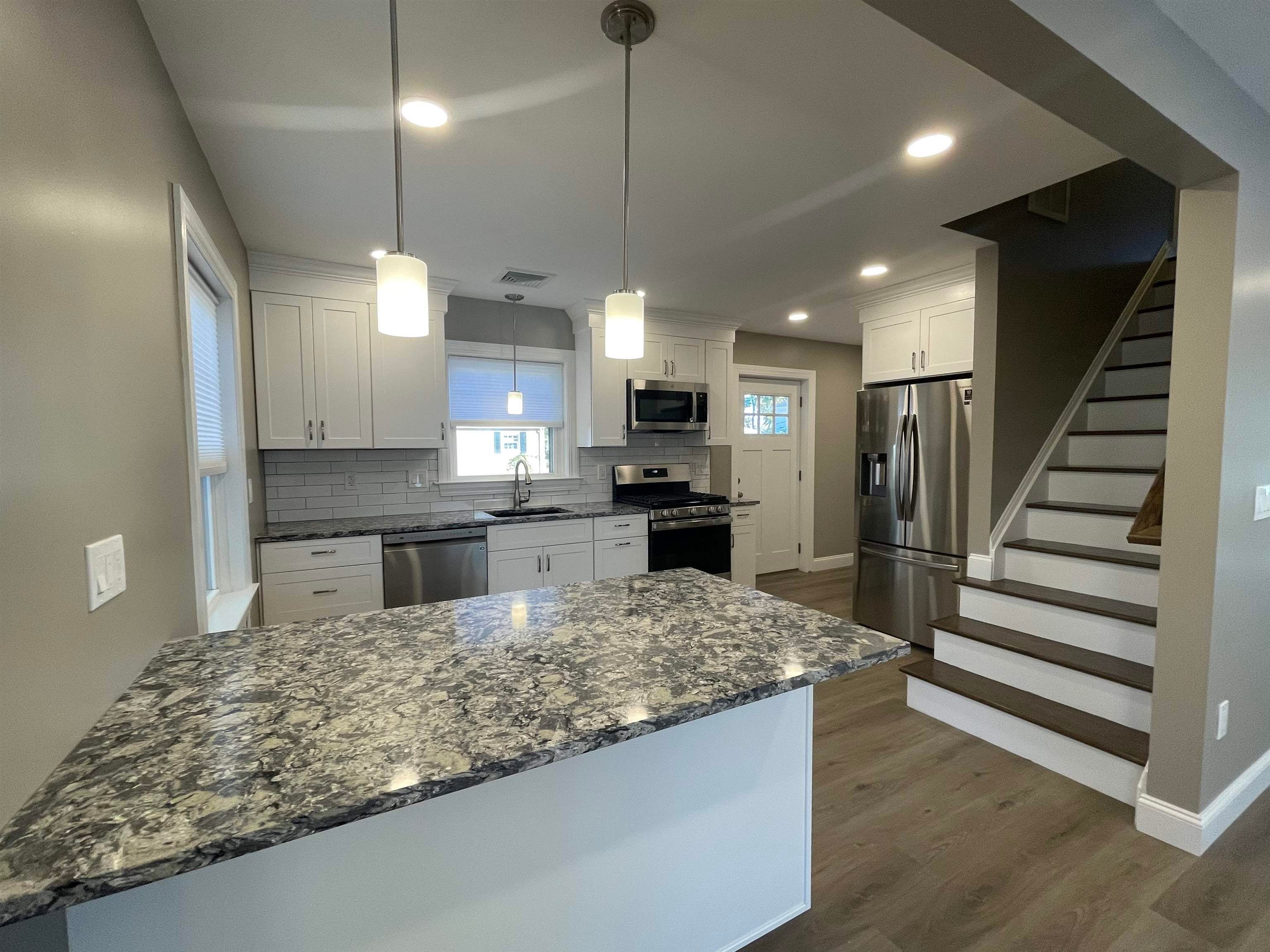 58 Hastings Ave unit HOUSE – photo 2