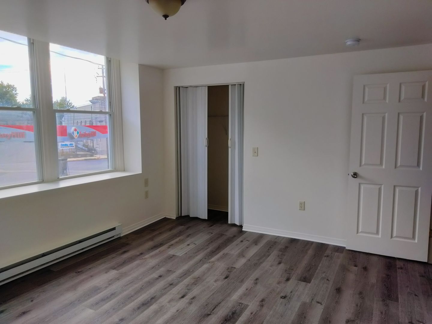 1059 Main St unit 1059 Main St - Apt 2C – photo 5