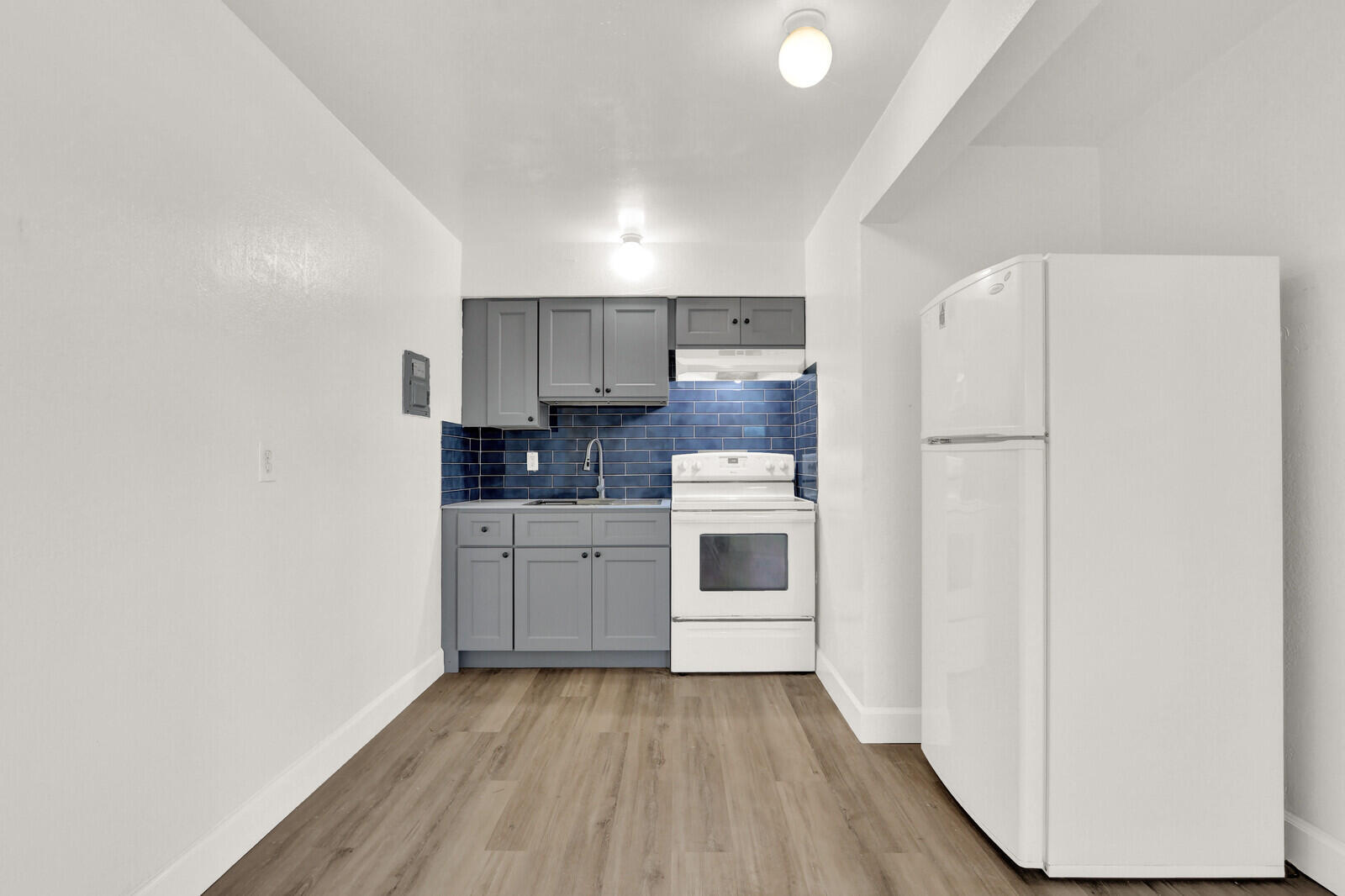 2701 Avenue E – photo 1