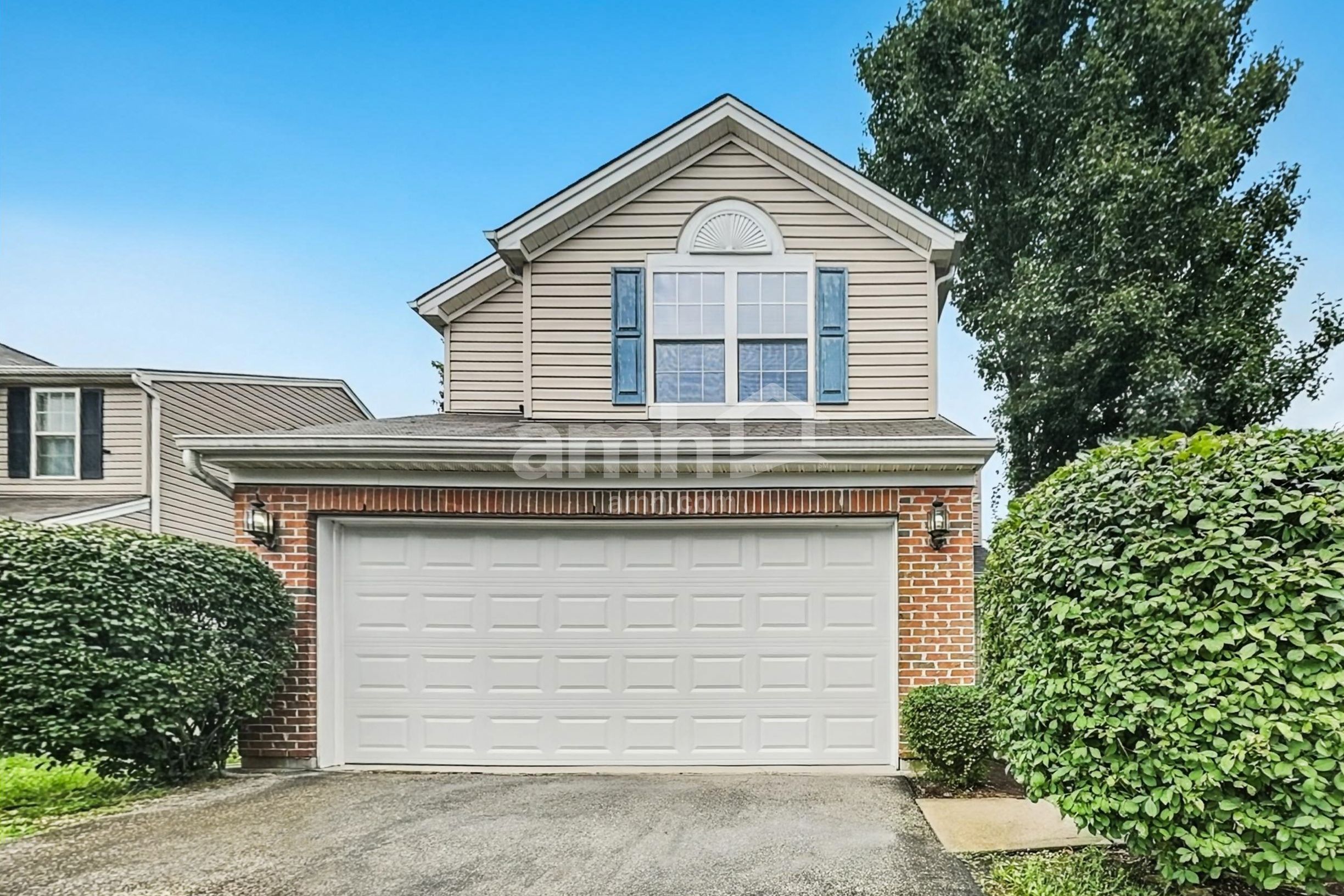 430 Hartford Ct – photo 1