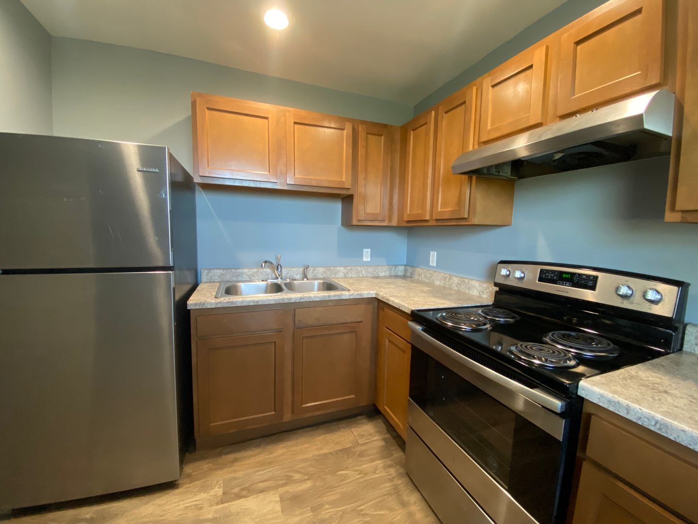 107 N Arcola St unit 107 E S 4th 6 – photo 2