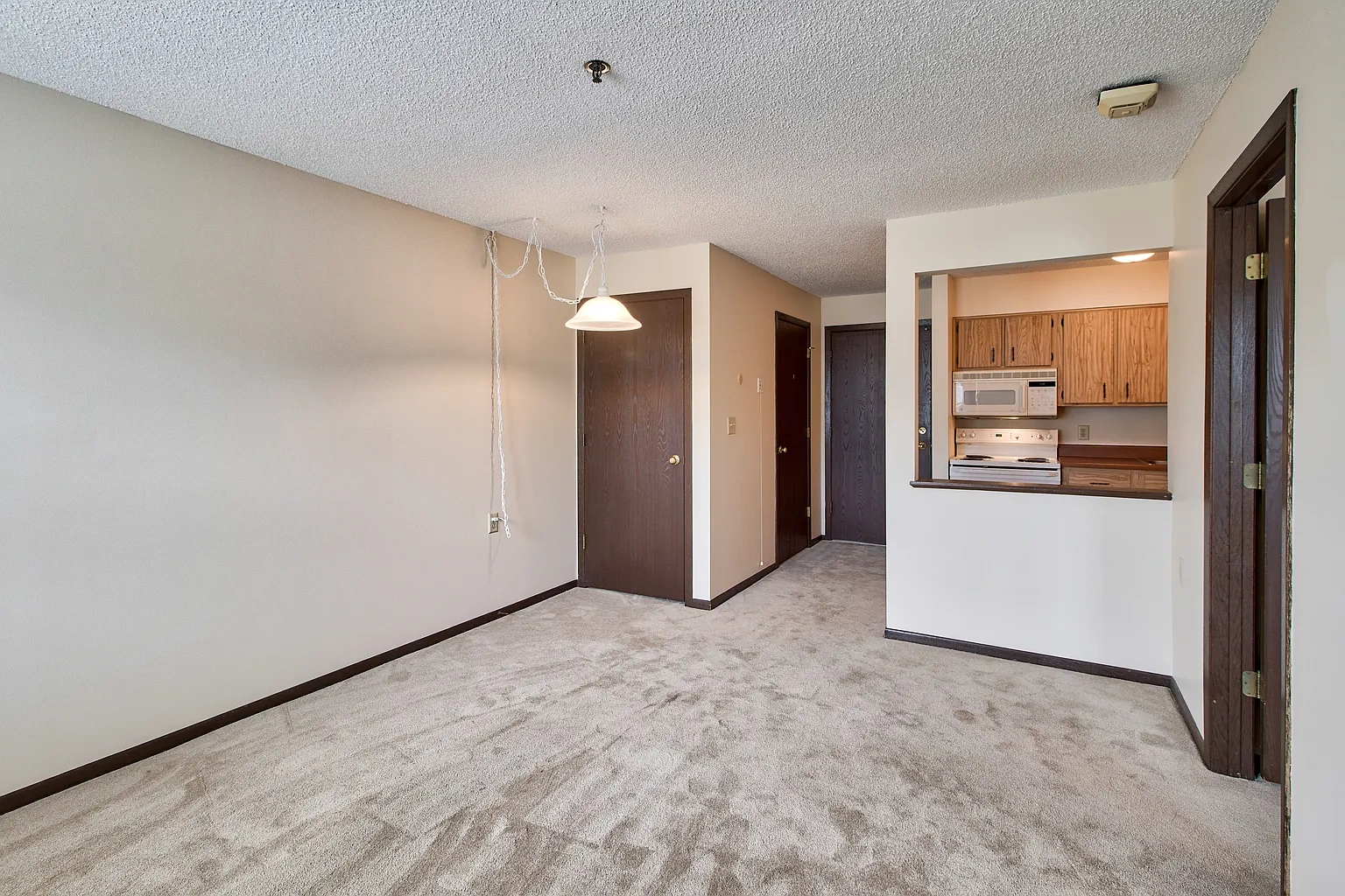 Colony Terrace Apartments – photo 1