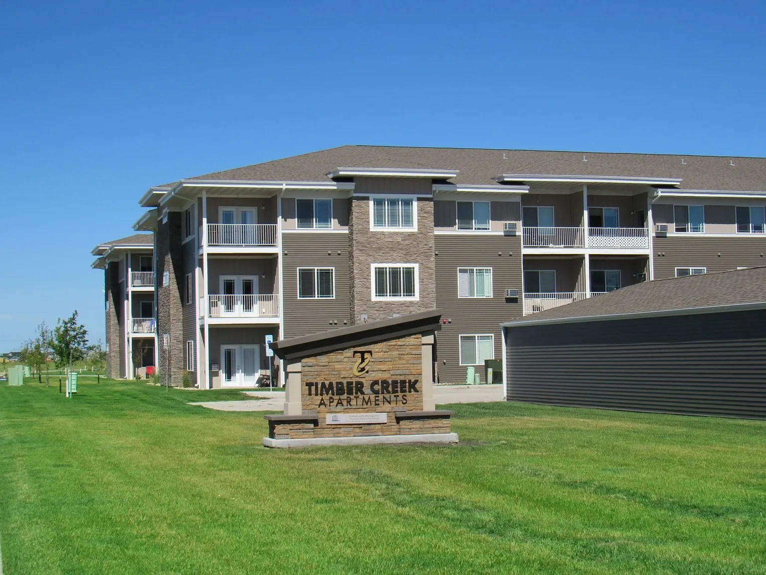 Timber Creek Apartments – photo 2
