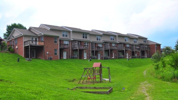 517 Virginian Dr unit 104 – photo 1