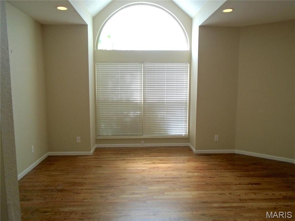 1109 Peachtree Ct – photo 5