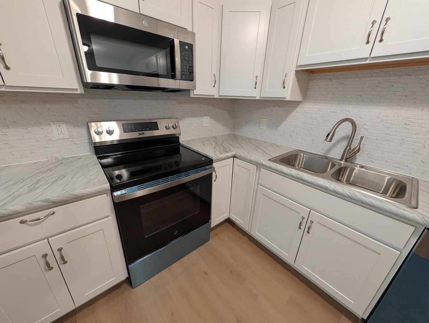 10720 Free Rd unit B – photo 4