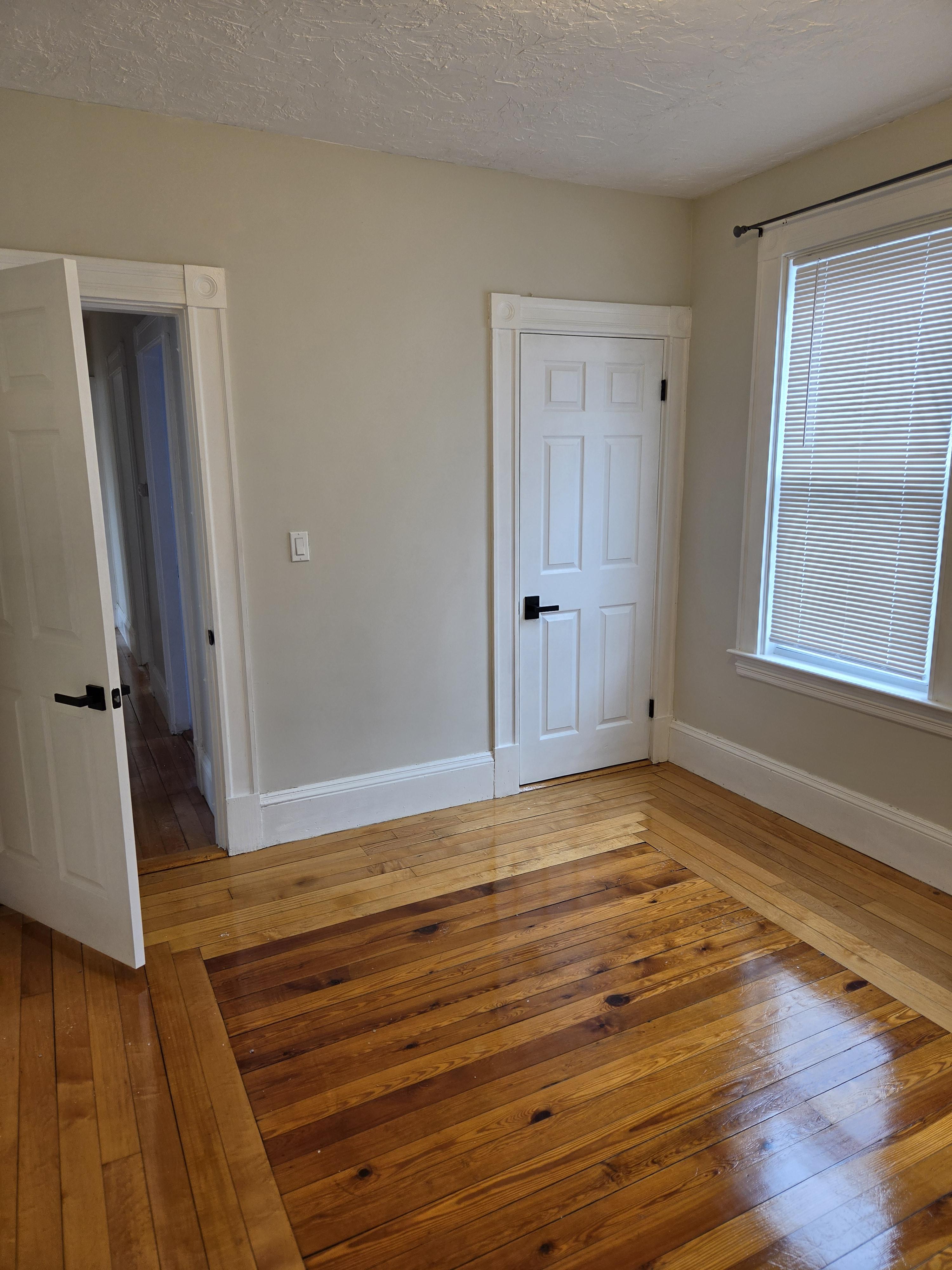19 Gardner Ave unit 2 – photo 2