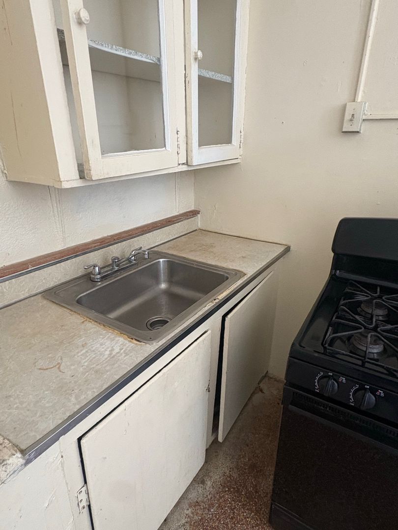 609 Cleveland Ave SW unit 5 – photo 4
