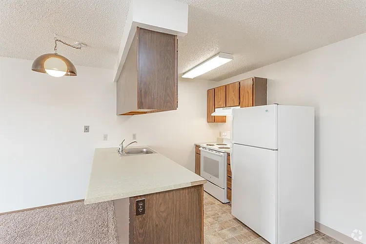 Crosspointe Apartments – photo 5