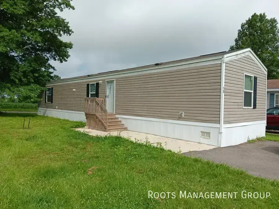 15 Locust St – photo 1