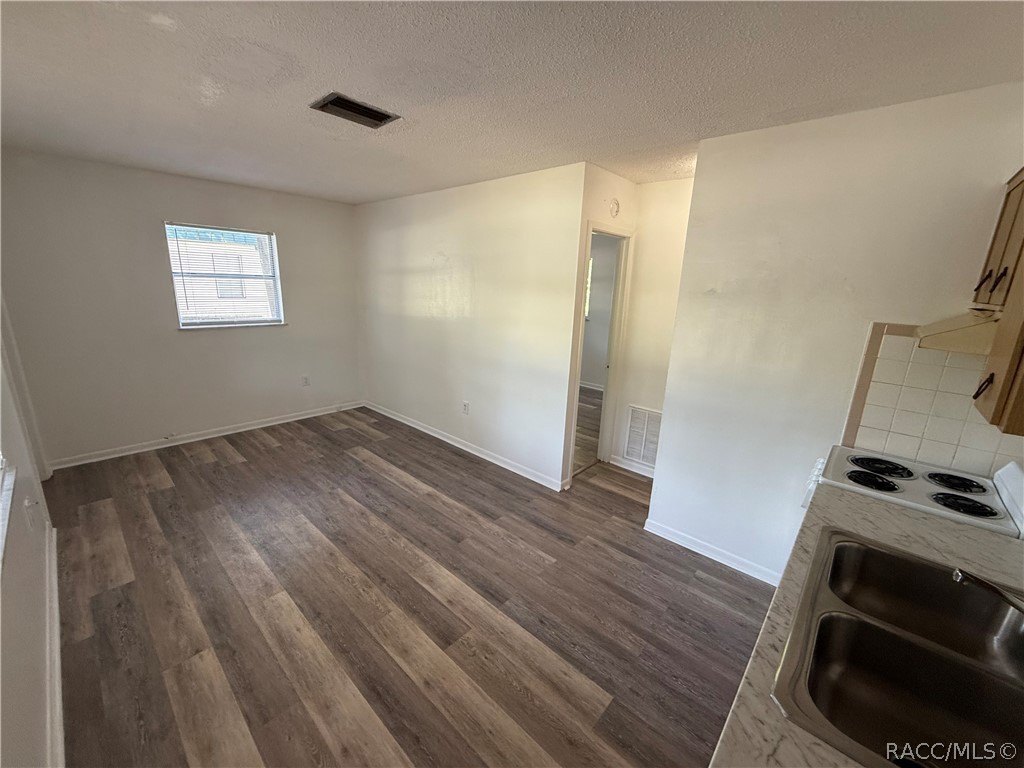 7125 W Porpoise Dr – photo 4