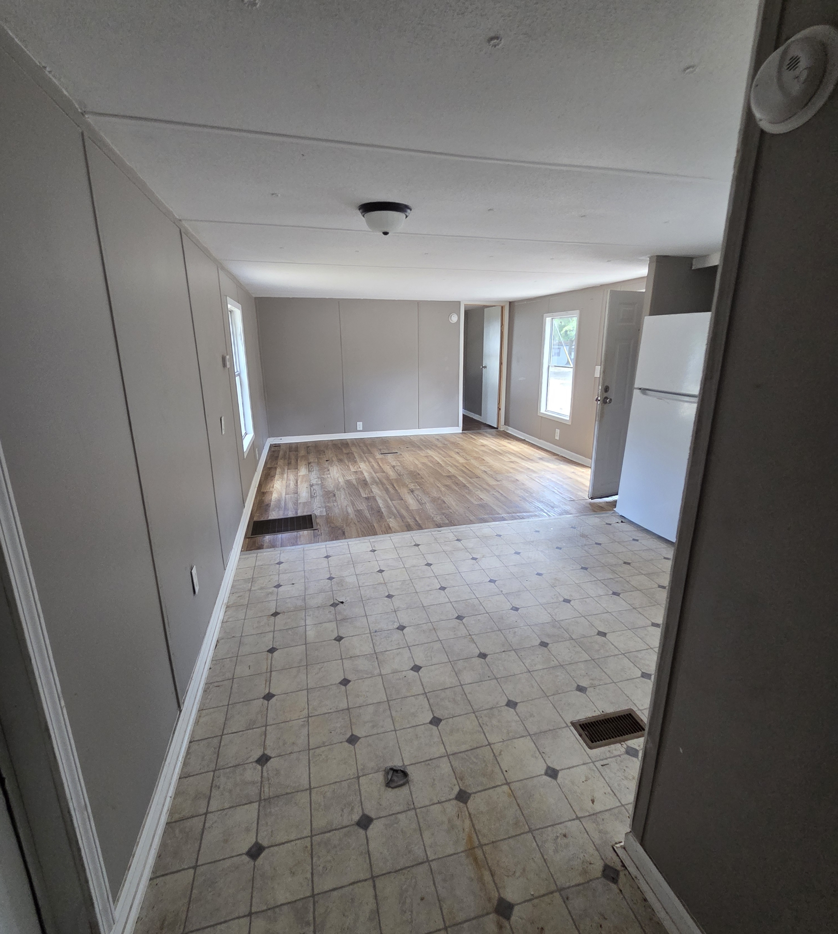 1119 N Broadway St – photo 3