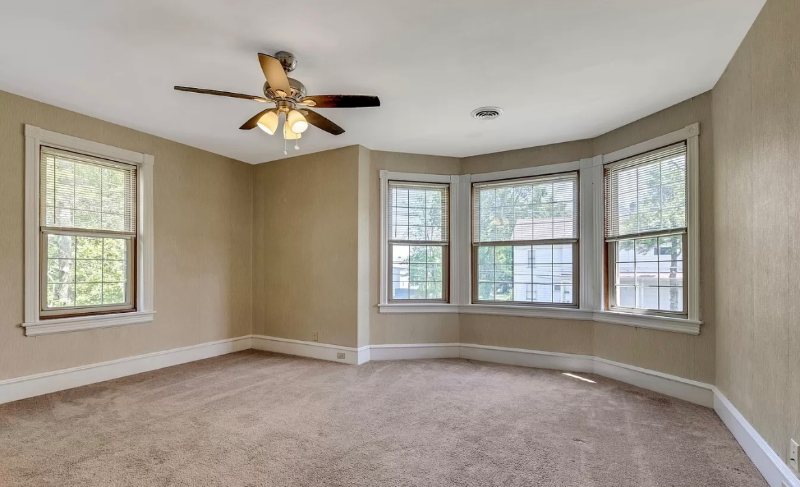 108 High St unit 2nd Floor – photo 2