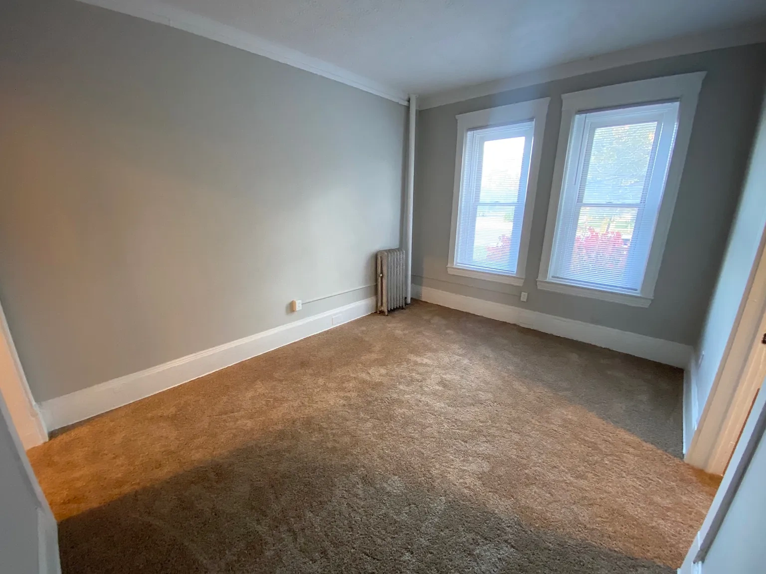 Chelsea Manor – photo 1